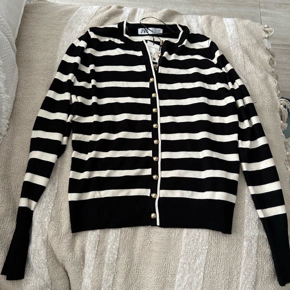 Zara cardigan - Picture 1 of 4